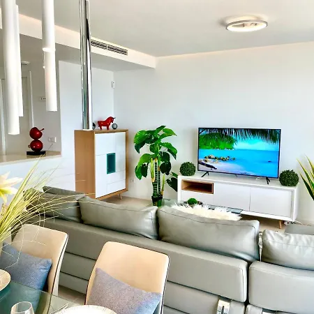 Apartment Paradise In *